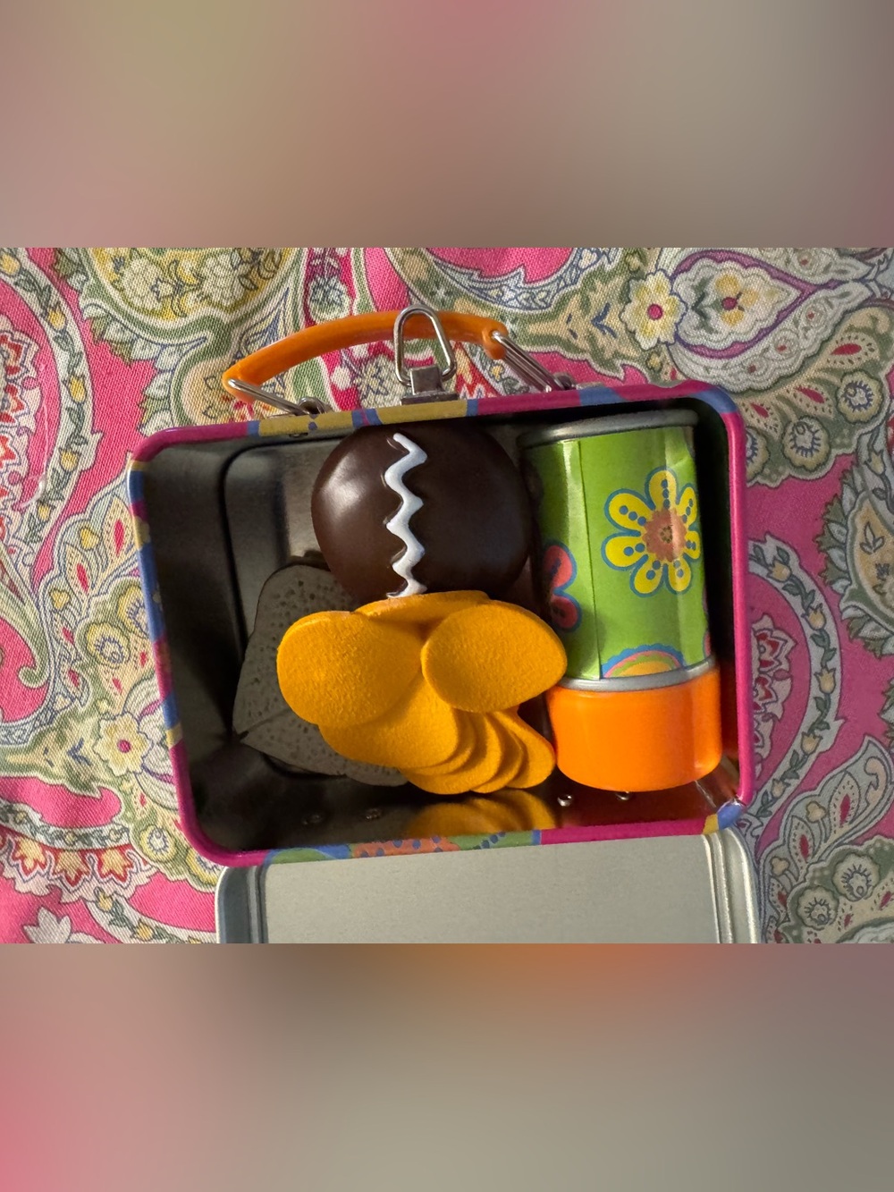 American Girl Beforever Julie’s Lunchbox. Nearly new in box. - Picture 7 of 16